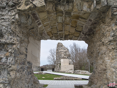 Castillo Gaztelugazahar interior.